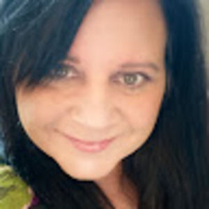 Meet your Posher, Cheryl